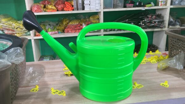 Garden watering can plastic